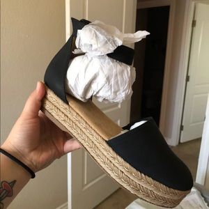 Naturalizer waverly platform shoes